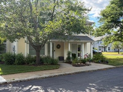 /international/us/201-paddington-court-manalapan-nj-110108905308/