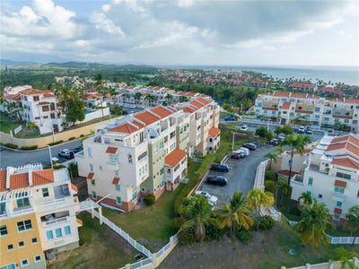 /international/us/285-palmanova-inn-rd-humacao-pr-110107713341/