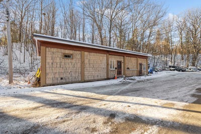 /international/us/635-636-waldo-street-rumford-me-110104126729/