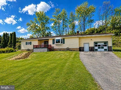 /international/us/3320-jacksonville-road-bellefonte-pa-110105711378/
