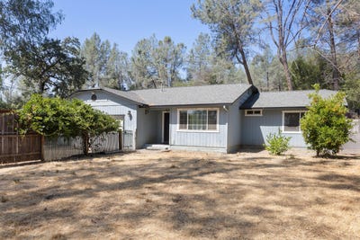 /international/us/12656-shalon-drive-redding-ca-110101145877/?lang=zh-tw