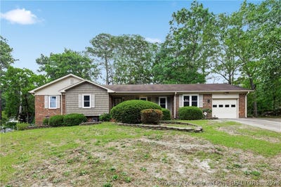 /international/us/1712-valley-ridge-drive-fayetteville-nc-110107989109/