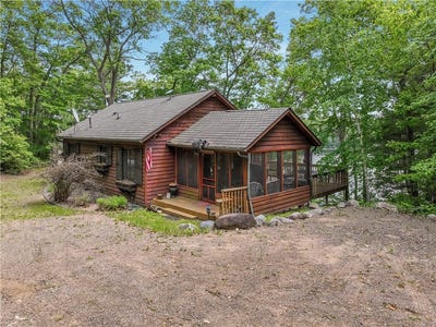 /international/us/12955-w-indian-lake-road-hayward-wi-110100159281/