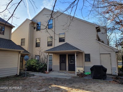/international/us/1103-poppy-place-jackson-nj-110107464874/