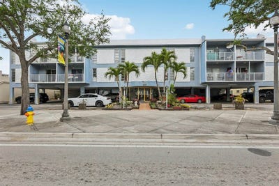/international/us/1735-ne-164th-street-north-miami-beach-fl-110106976984/