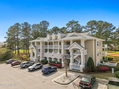 /international/us/1215-n-middleton-drive-nw-calabash-nc-110106622200/