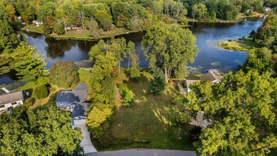 /international/us/w-shore-drive-lot-33-stanton-mi-110102492406/