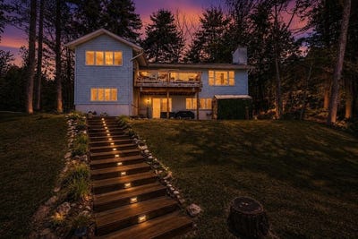 /international/us/210-south-shore-road-new-durham-nh-110106812160/
