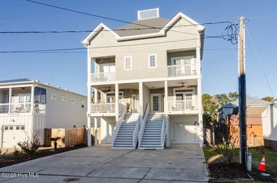 /international/us/1506-mackerel-lane-carolina-beach-nc-110104998047/