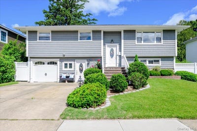 /international/us/12-northern-parkway-e-plainview-ny-110108505311/