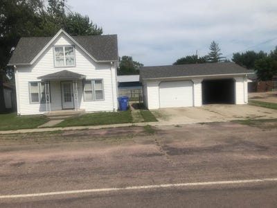 /international/us/403-washington-st-gayville-sd-110100553234/
