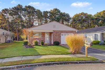 /international/us/75-chesterfield-lane-toms-river-nj-110120923619/