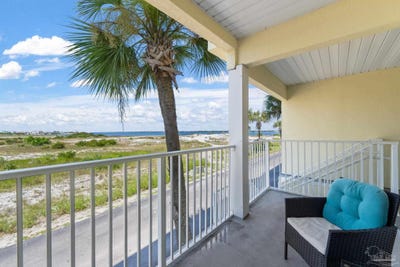 /international/us/8496-gulf-blvd-navarre-fl-110104419613/