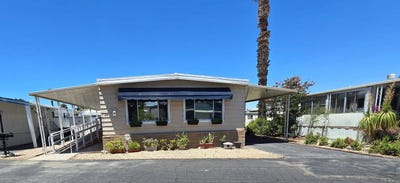 /international/us/332-n-lyon-ave-hemet-ca-110109010216/