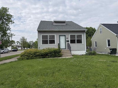 /international/us/301-bertch-waterloo-ia-110108239952/