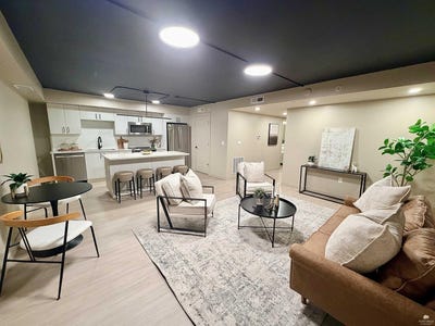 /international/us/1700-n-manhattan-unit-202-avenue-manhattan-ks-110108031008/