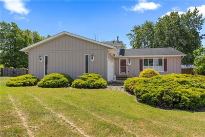 /international/us/20563-holly-circle-strongsville-oh-110108582607/
