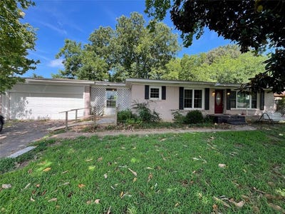 /international/us/11136-castleberry-street-brownsboro-tx-110101162267/