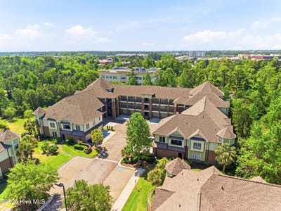 /international/us/648-village-park-drive-wilmington-nc-110107545193/