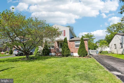 /international/us/816-mitchell-avenue-morton-pa-110107804010/