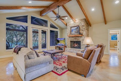 /international/us/2551-wolf-creek-ranch-road-burnet-tx-110099459808/