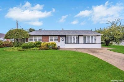 /international/us/2497-balsam-avenue-east-meadow-ny-110097364357/?lang=zh-tw