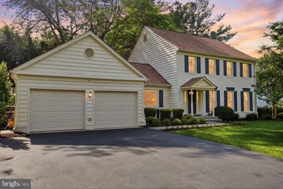 /international/us/15205-winstead-ln-silver-spring-md-110108609123/