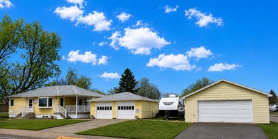 /international/us/2425-9th-avenue-s-great-falls-mt-110107866098/