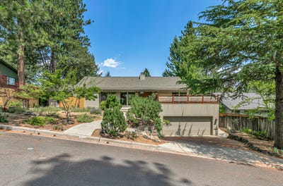 /international/us/1379-ponderosa-drive-ashland-or-110100986605/