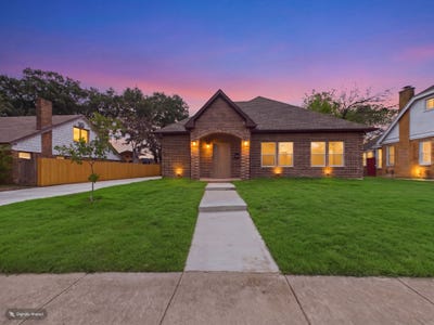 /international/us/948-marion-avenue-fort-worth-tx-110120536279/