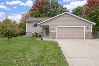 /international/us/1810-prairie-avenue-sw-faribault-mn-110120575550/