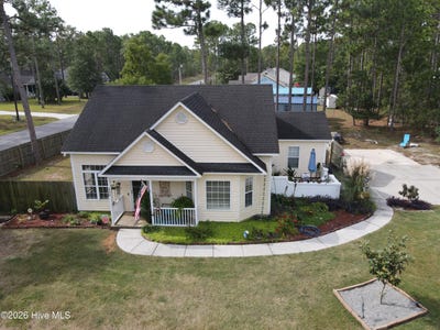 /international/us/111-crystal-road-southport-nc-110120422824/