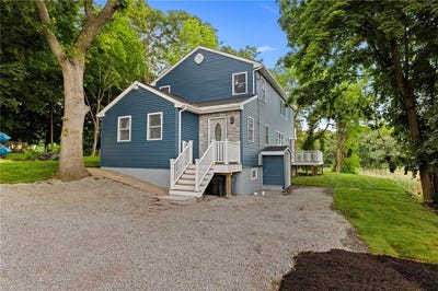 /international/us/18-pevear-avenue-warwick-ri-110109001045/