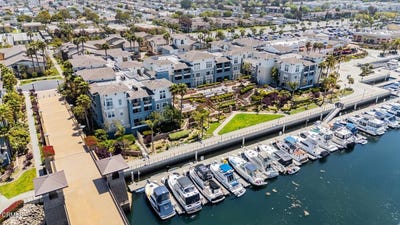 /international/us/1553-windshore-way-oxnard-ca-110107575825/