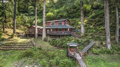/international/us/1547-n-tenmile-lake-lakeside-or-110101920843/