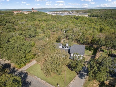 /international/us/271-lakewood-lane-pottsboro-tx-110120451217/
