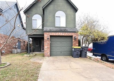 /international/us/310-w-k-street-jenks-ok-110108391031/