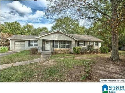 /international/us/1800-martin-street-pell-city-al-110079596861/
