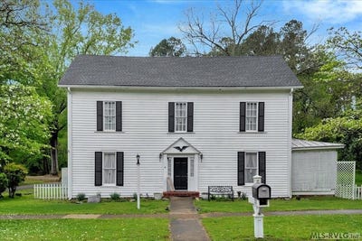 /international/us/328-mosby-avenue-littleton-nc-110098679689/