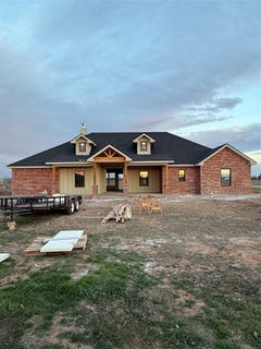 /international/us/120-painted-horse-drive-tuscola-tx-110103742592/