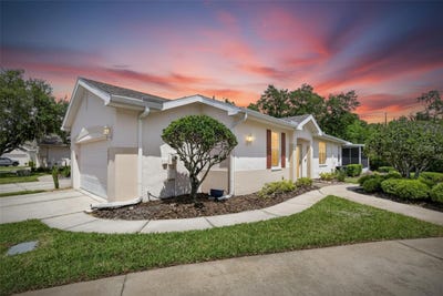 /international/us/2649-eagle-greens-drive-plant-city-fl-110107586450/