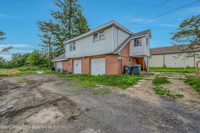 /international/us/664-laurel-drive-tobyhanna-pa-110100998649/