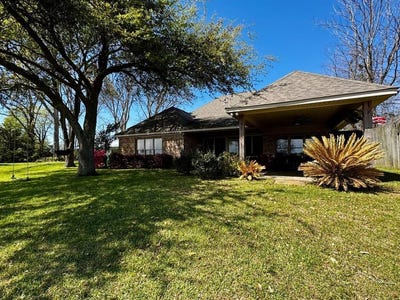 /international/us/157-newellton-club-road-newellton-la-110106556933/