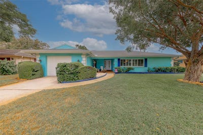/international/us/1923-sky-drive-clearwater-fl-110107340059/