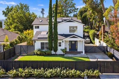 /international/us/4845-denny-avenue-north-hollywood-ca-110120530317/