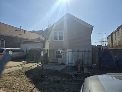 /international/us/2855-w-25th-place-chicago-il-110105867768/