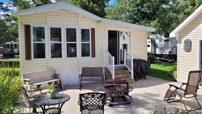 /international/us/9325-s-lazy-lane-baldwin-mi-110090958019/