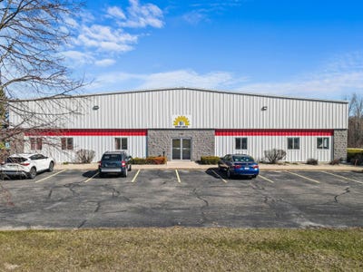 /international/us/406-interpane-lane-deerfield-wi-110100069381/