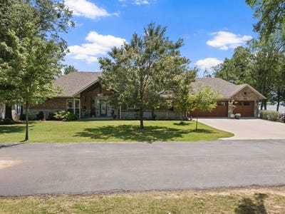 /international/us/398-private-road-2939-pittsburg-tx-110107860644/