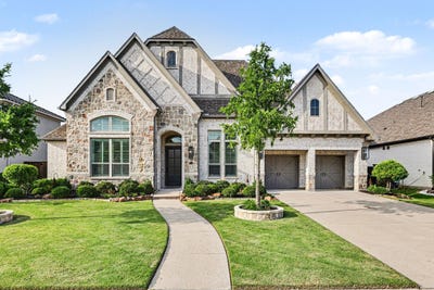 /international/us/1600-cottonwood-trail-prosper-tx-110108230314/